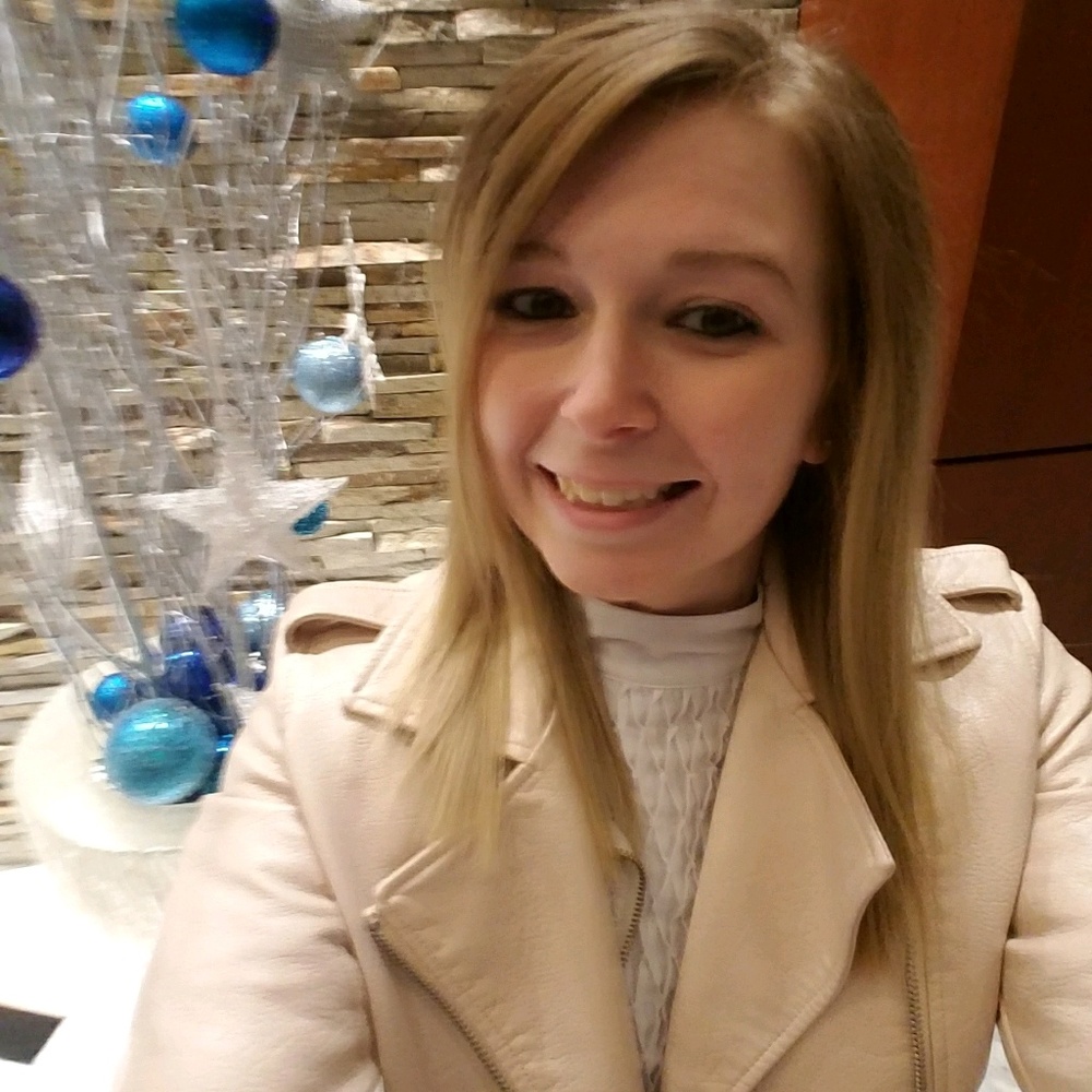 Meet your Posher, Melissa